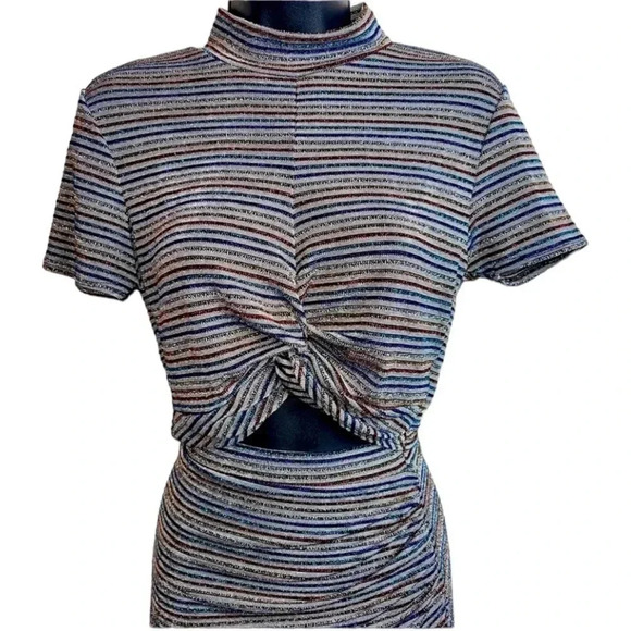 STYLE Rack 2 piece metallic skirt set. - Picture 2 of 13